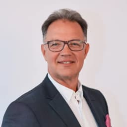 Füzesi Tibor